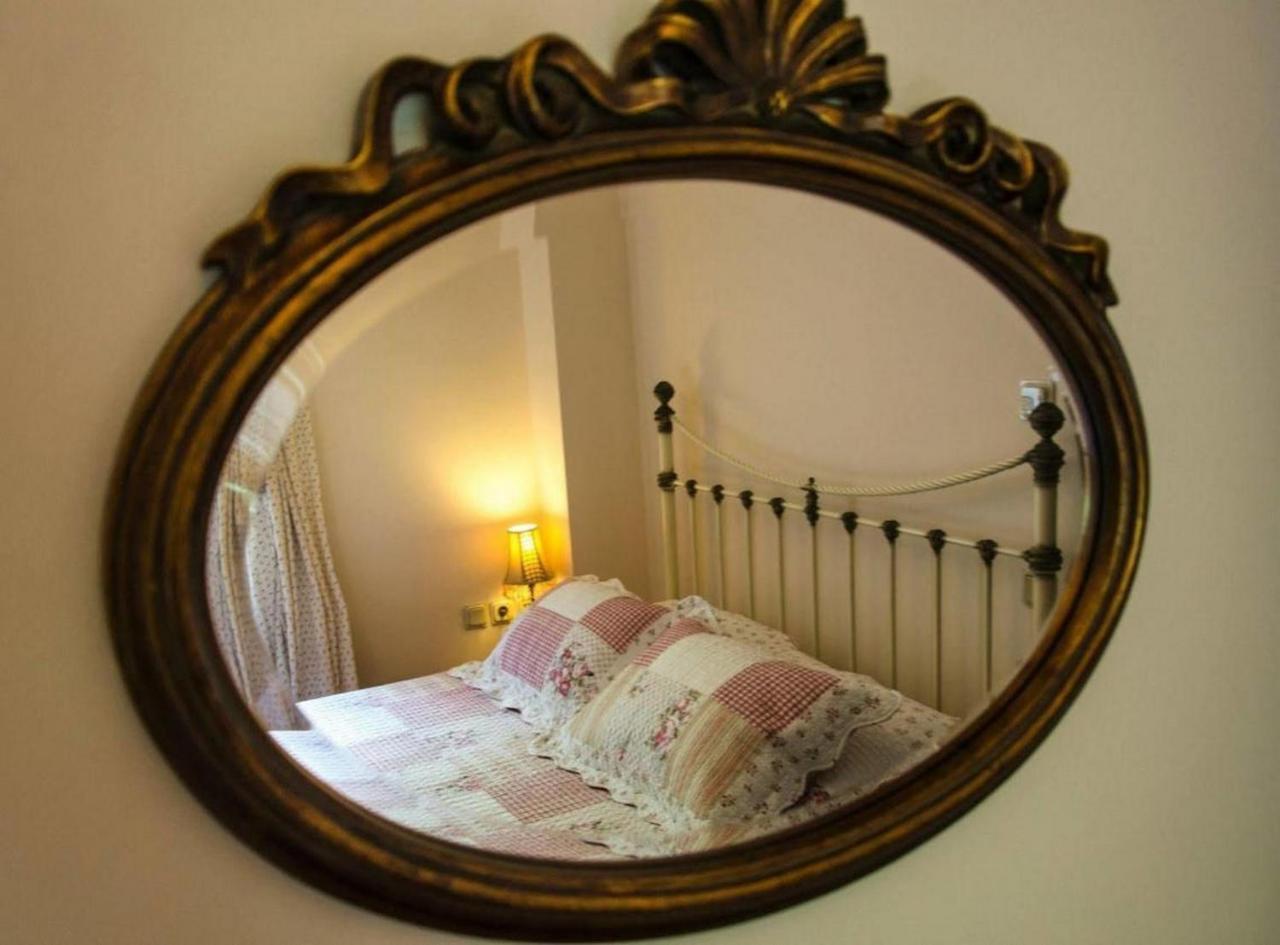 Triantafillies Guesthouse Портариа Стая снимка